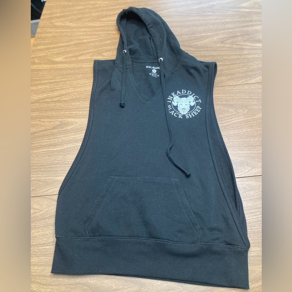 Like New Ink addict hooded sleeveless tank. Women’s size medium
